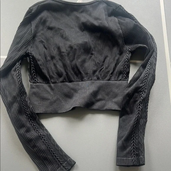 Elegant Black Women's Top - Picture 3 of 5